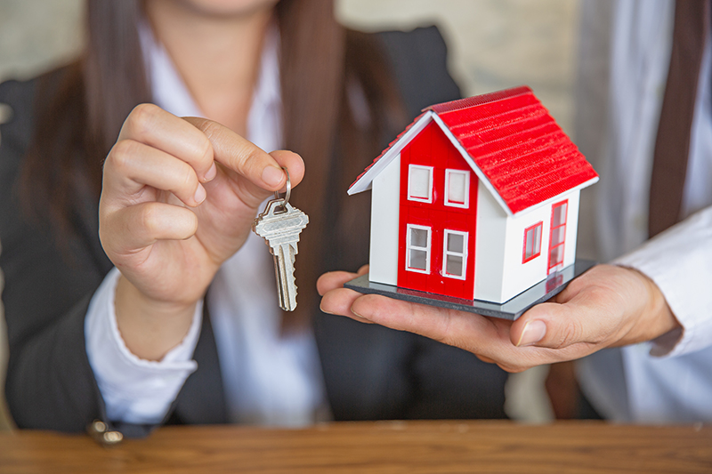 Becoming a Highly Paid Real Estate Attorney in Pennsylvania - 1 (800) 880-7954